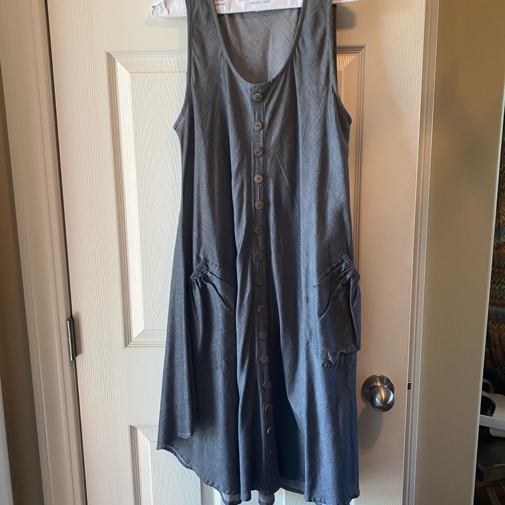 2 piece Lagenlook top/dress with cropped wide leg bottoms. One size.